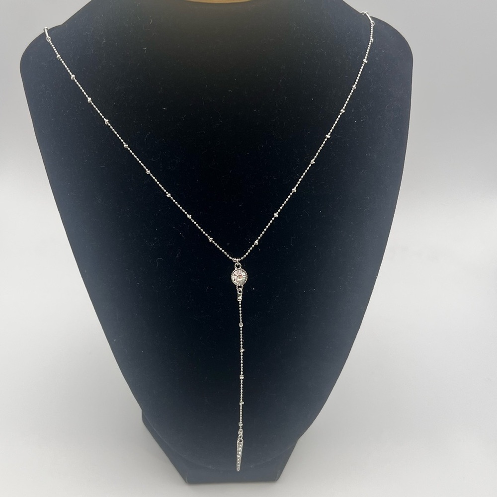 ✨ Laundry Silver Lariat Drop Necklace – NWT ✨